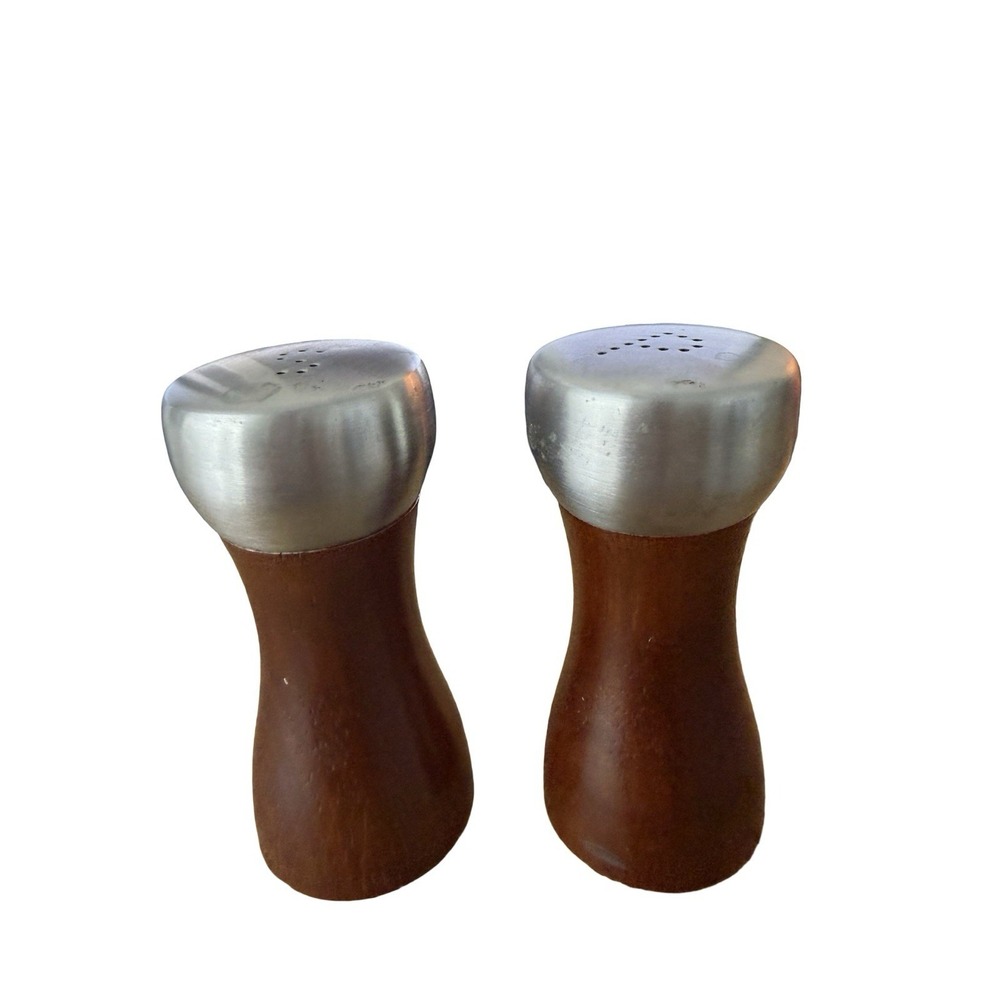Vintage Unbranded Retro Mid-Century Salt And Pepper Shakers Wood Metal